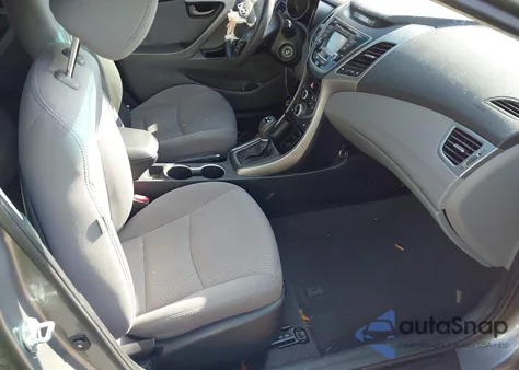 2014 Hyundai Elantra Se z USA, uszkodzony, nr VIN 5NPDH4AE1EH516843